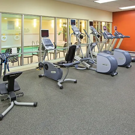 Hilton Garden Inn Naperville/Warrenville 