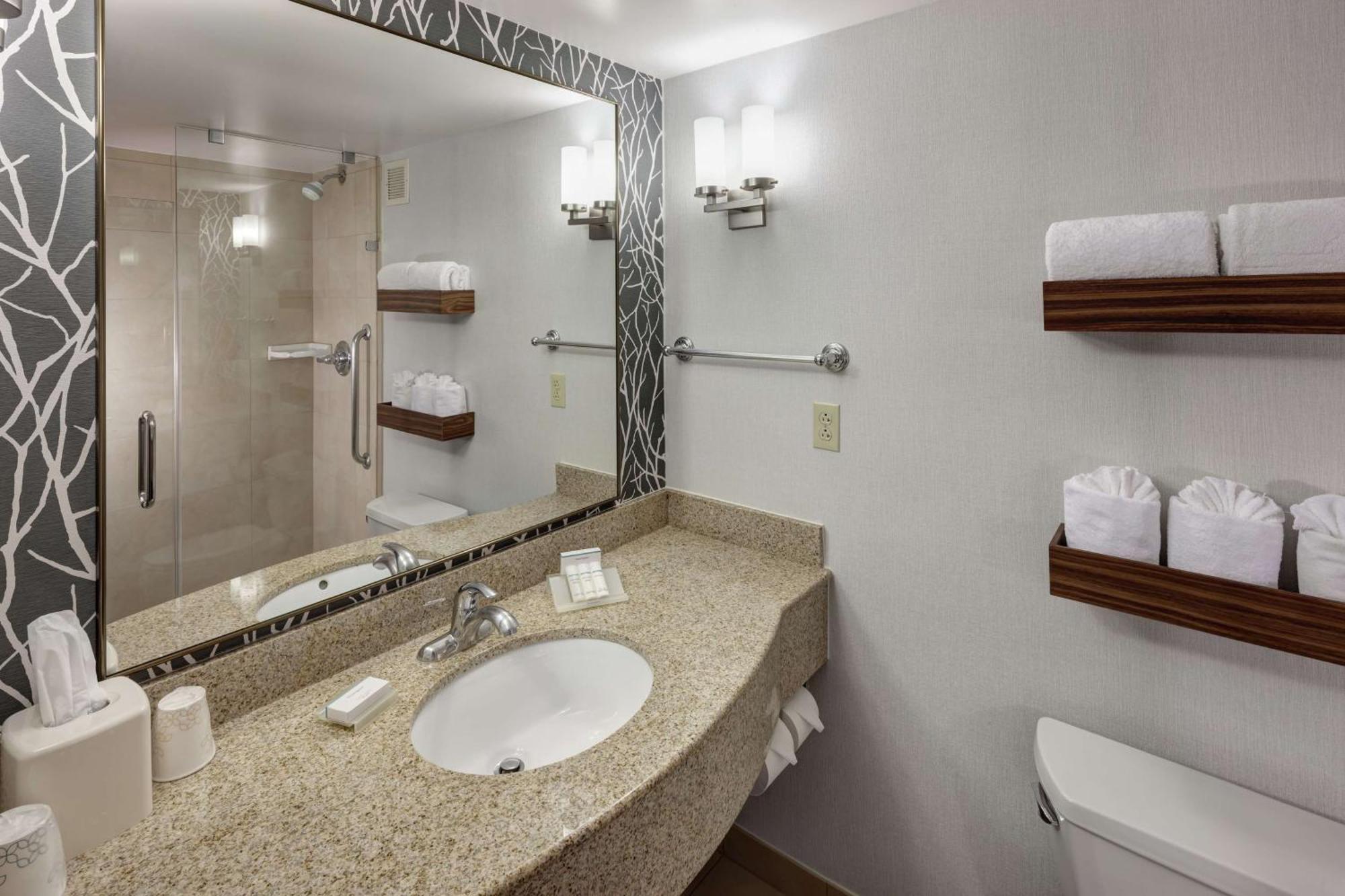 Hilton Garden Naperville/warrenville
