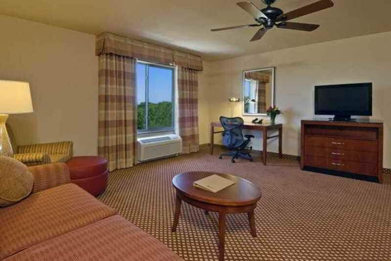 Hilton Garden Naperville/warrenville Hotel