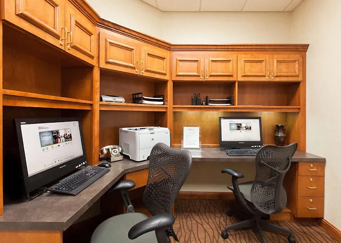 Hilton Garden Inn Naperville/Warrenville