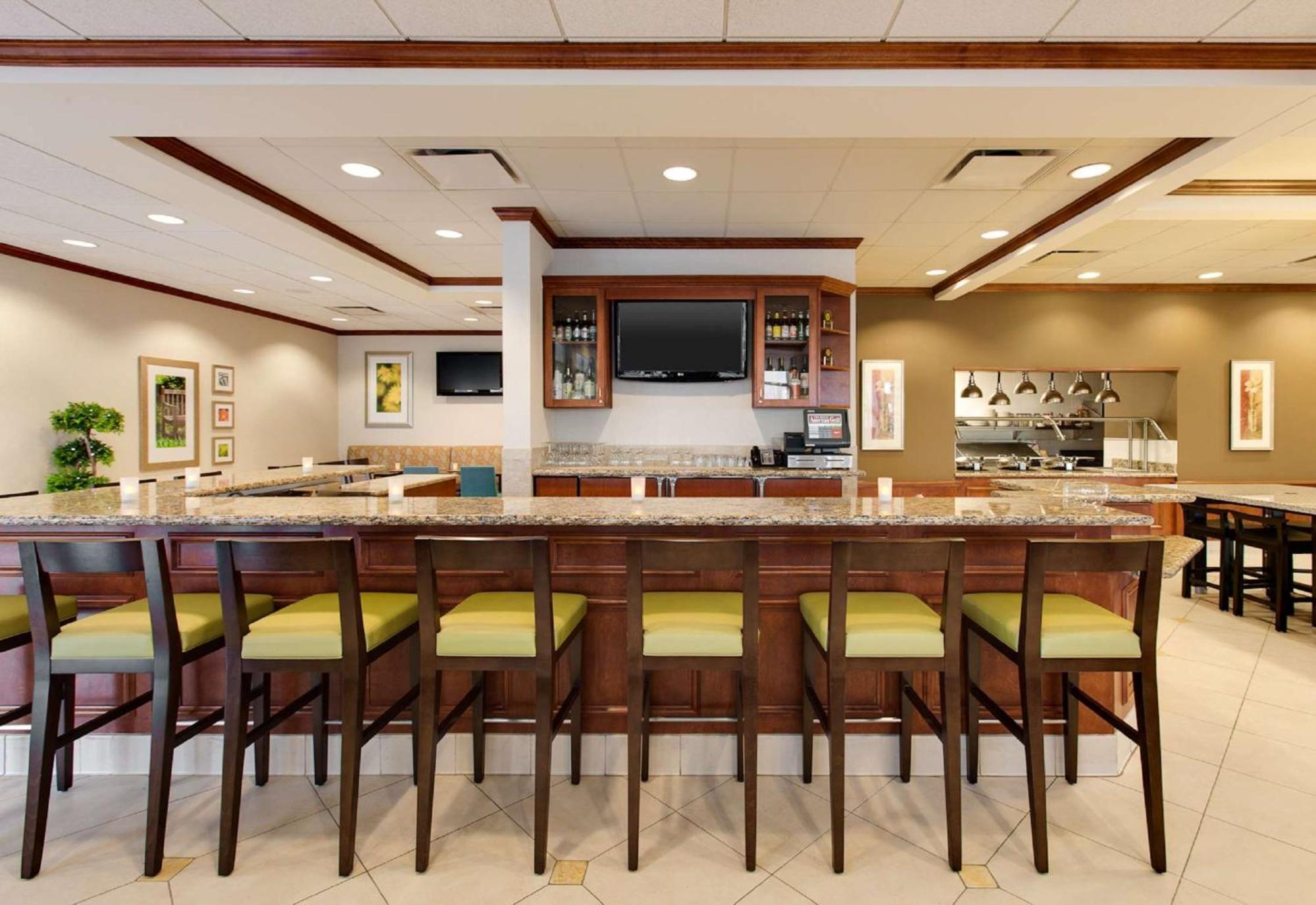 Hilton Garden Naperville/warrenville Hotel