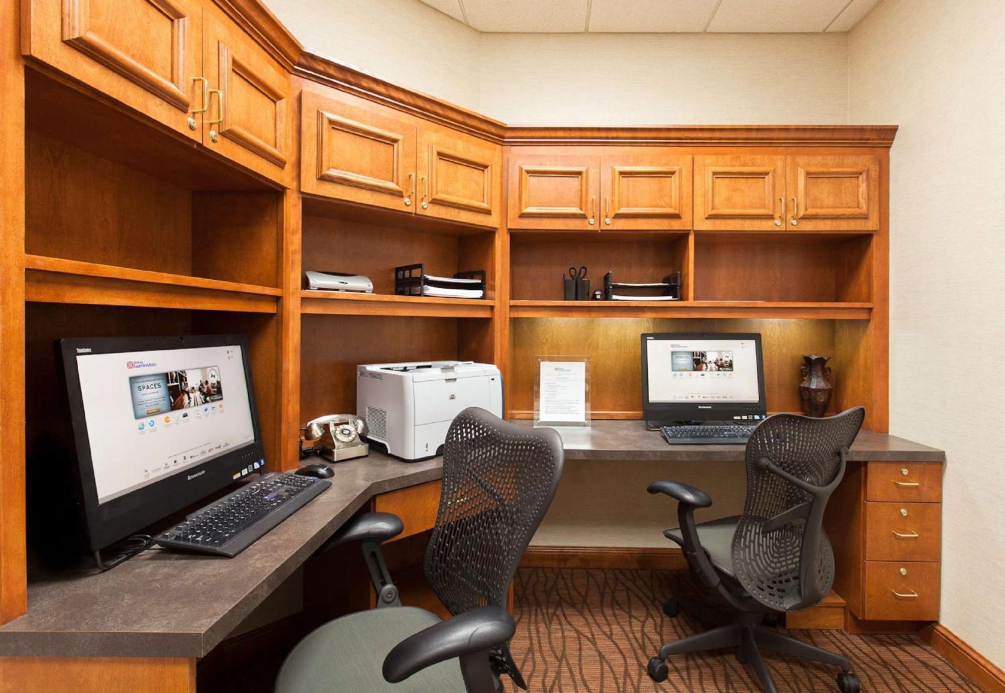 Hilton Garden Naperville/warrenville Hotel