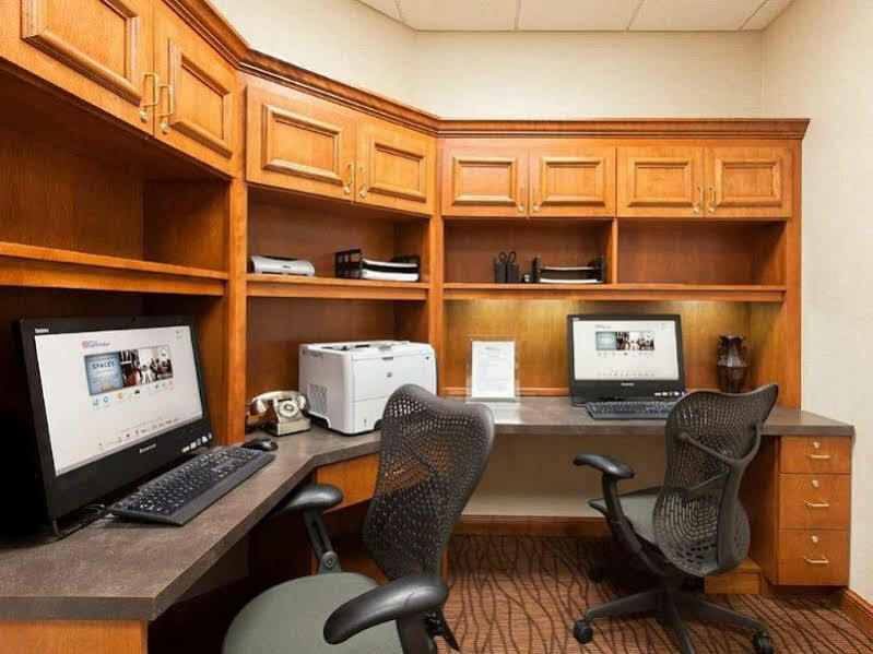 Hilton Garden Naperville/warrenville 3* Warrenville